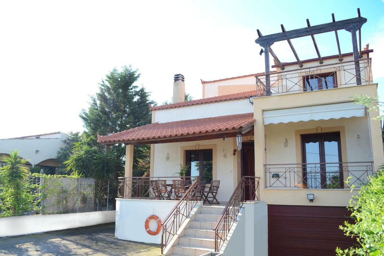 Villa Bella Loukisia Loukissia Екстериор снимка