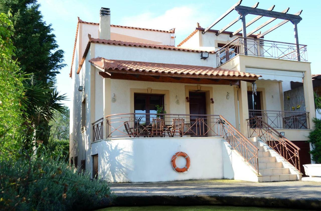 Villa Bella Loukisia Loukissia Екстериор снимка